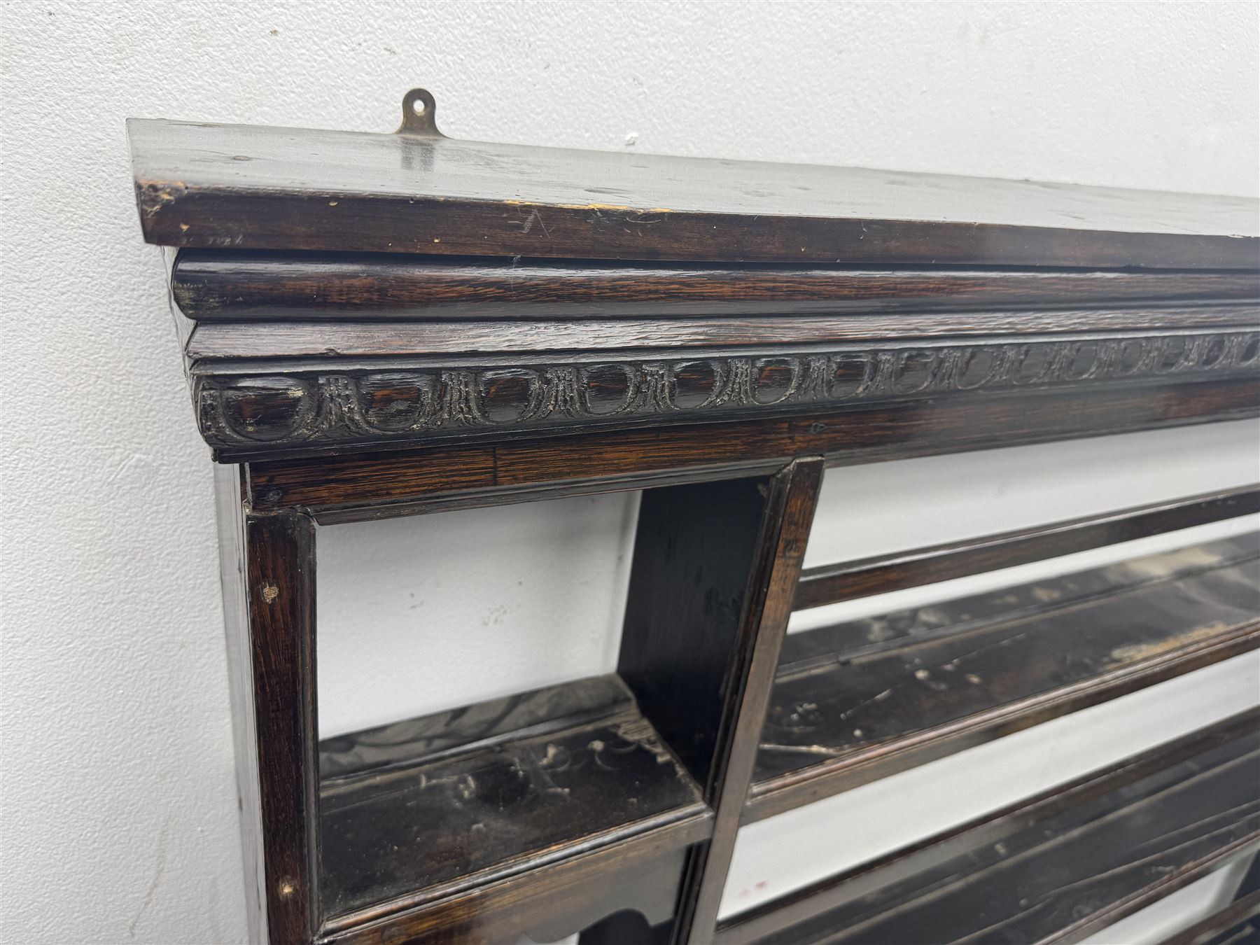 19th century oak delph rack, moulded cornice over four shelves 