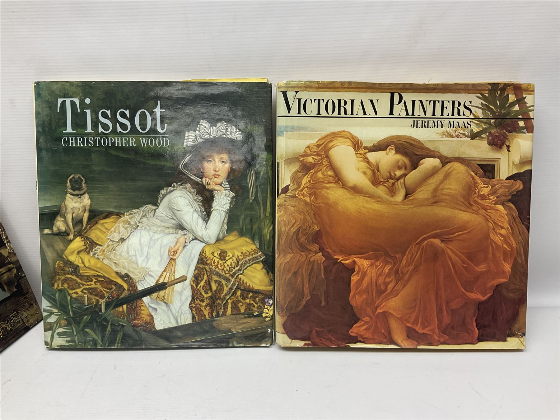 Collection of antiques reference books, mainly art, including The Pre-Raphaelites, Burne & Jones, Van Gough, The Art of Beatrix Potter, Faberge, Princely Treasures etc