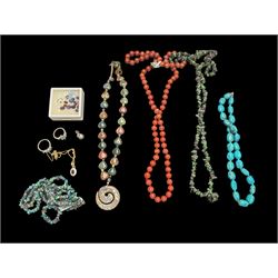 Silver jewellery, including stone set pendant necklace, pearl pendant, rings and beaded necklaces, together with loose stones 