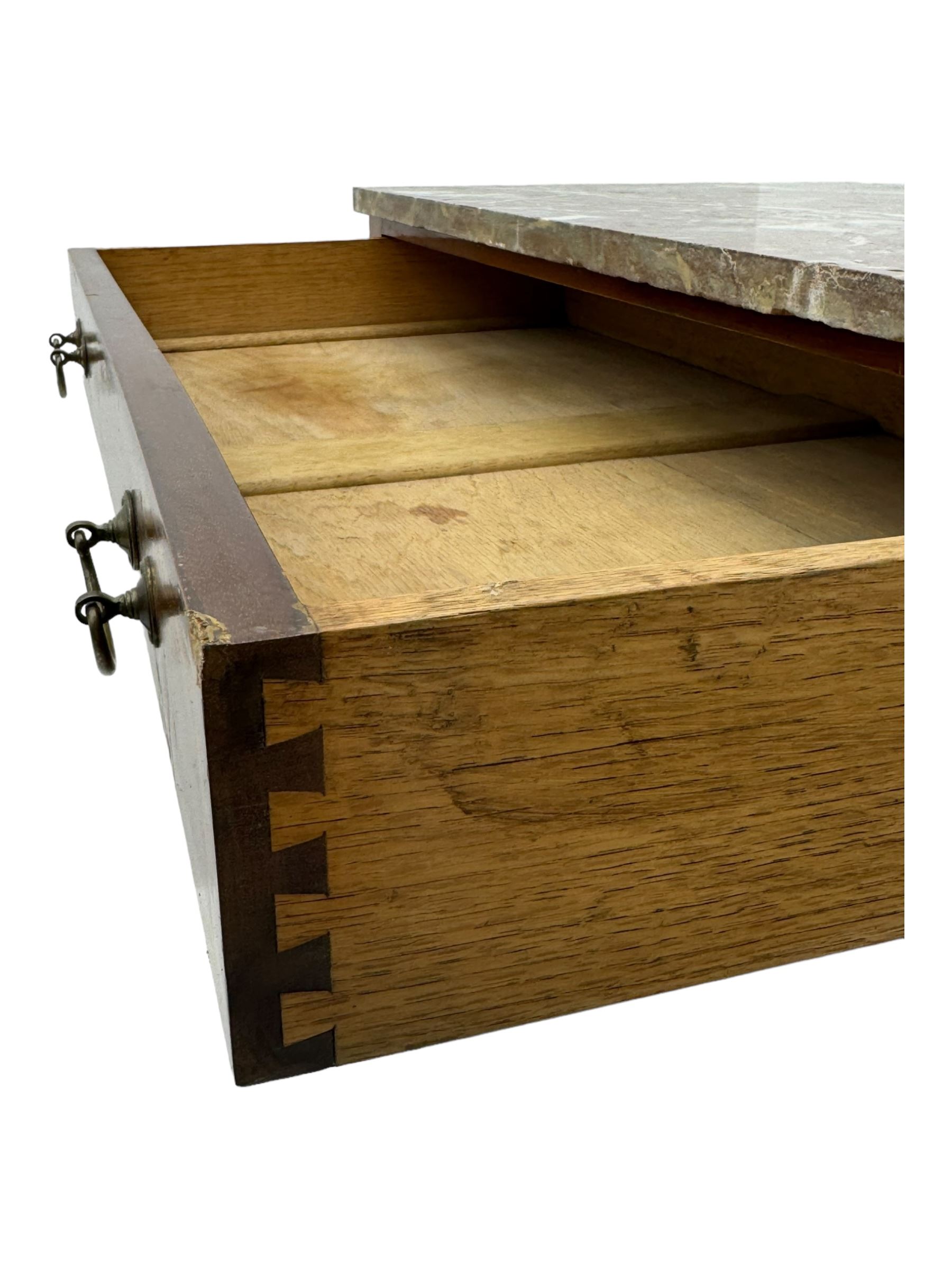 Edwardian inlaid mahogany wash stand or side table, variegated rouge marble top, fitted with single drawer with satinwood band, on square tapering supports with brass and ceramic castors  