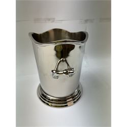 Twin handled reproduction White Star Line wine cooler, H24cm