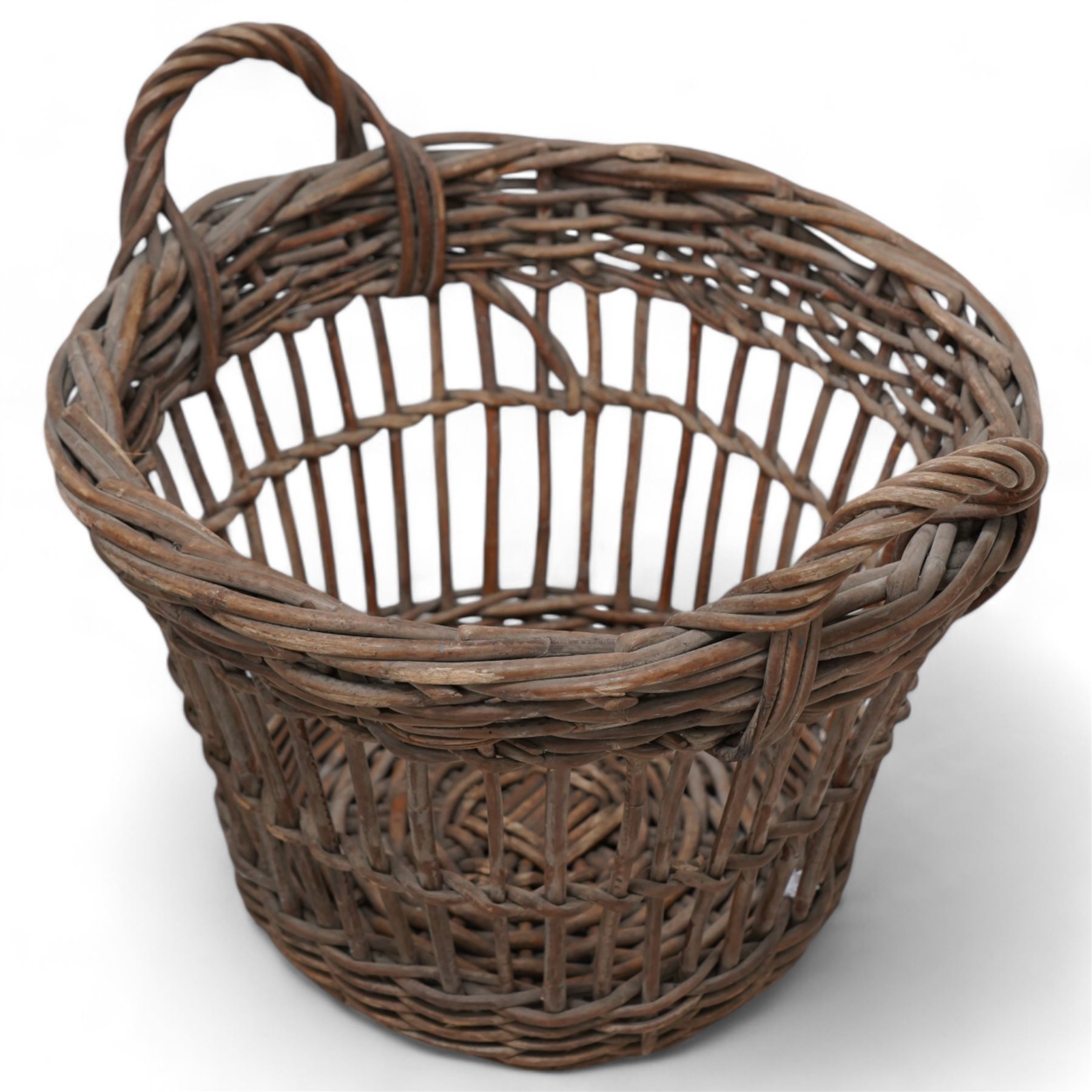 Two wicker baskets 