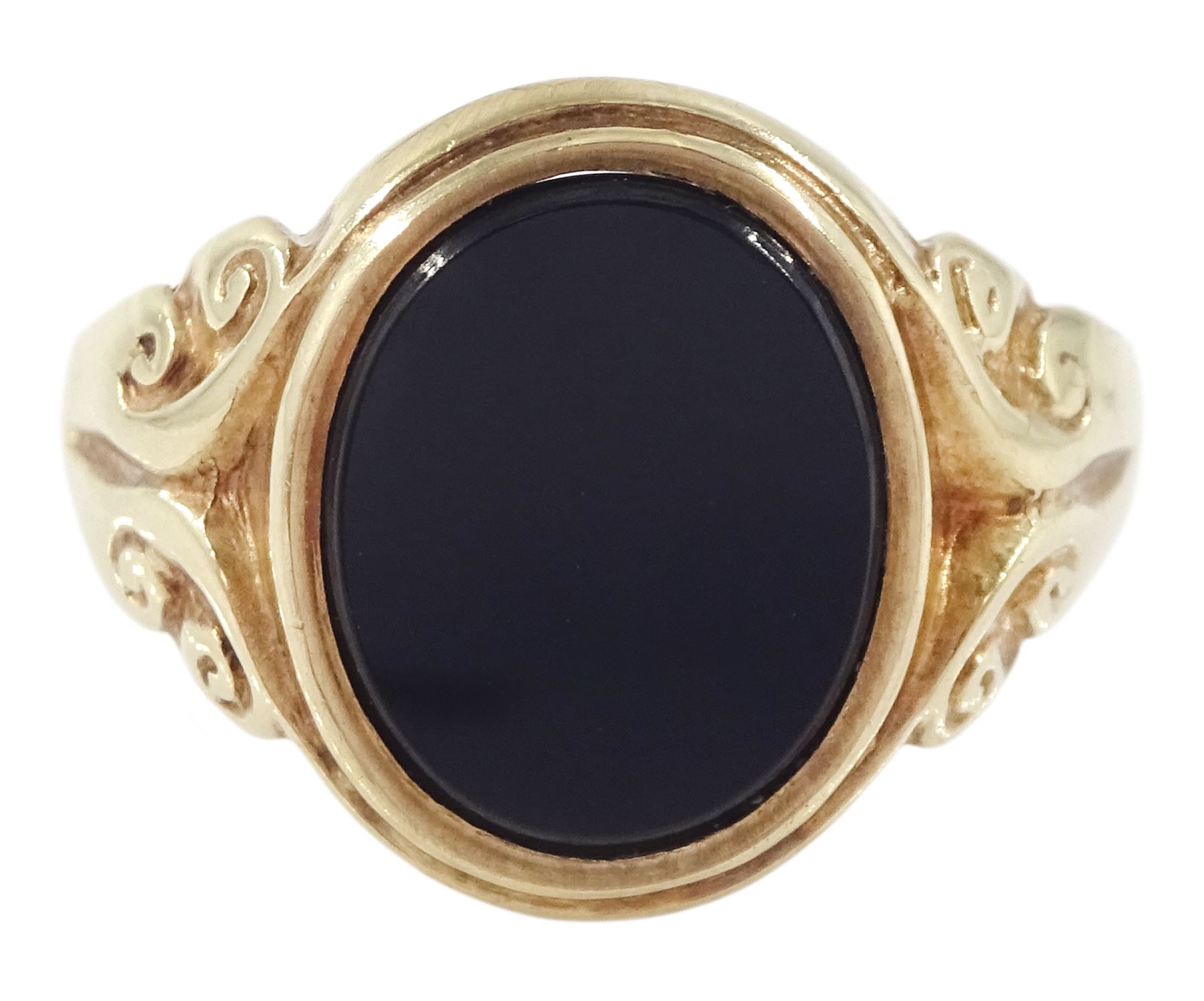 9ct gold single stone black onyx signet ring, hallmarked