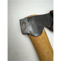 Gransfors Bruks Swedish axe, with wooden handle and leather cover, L45cm 