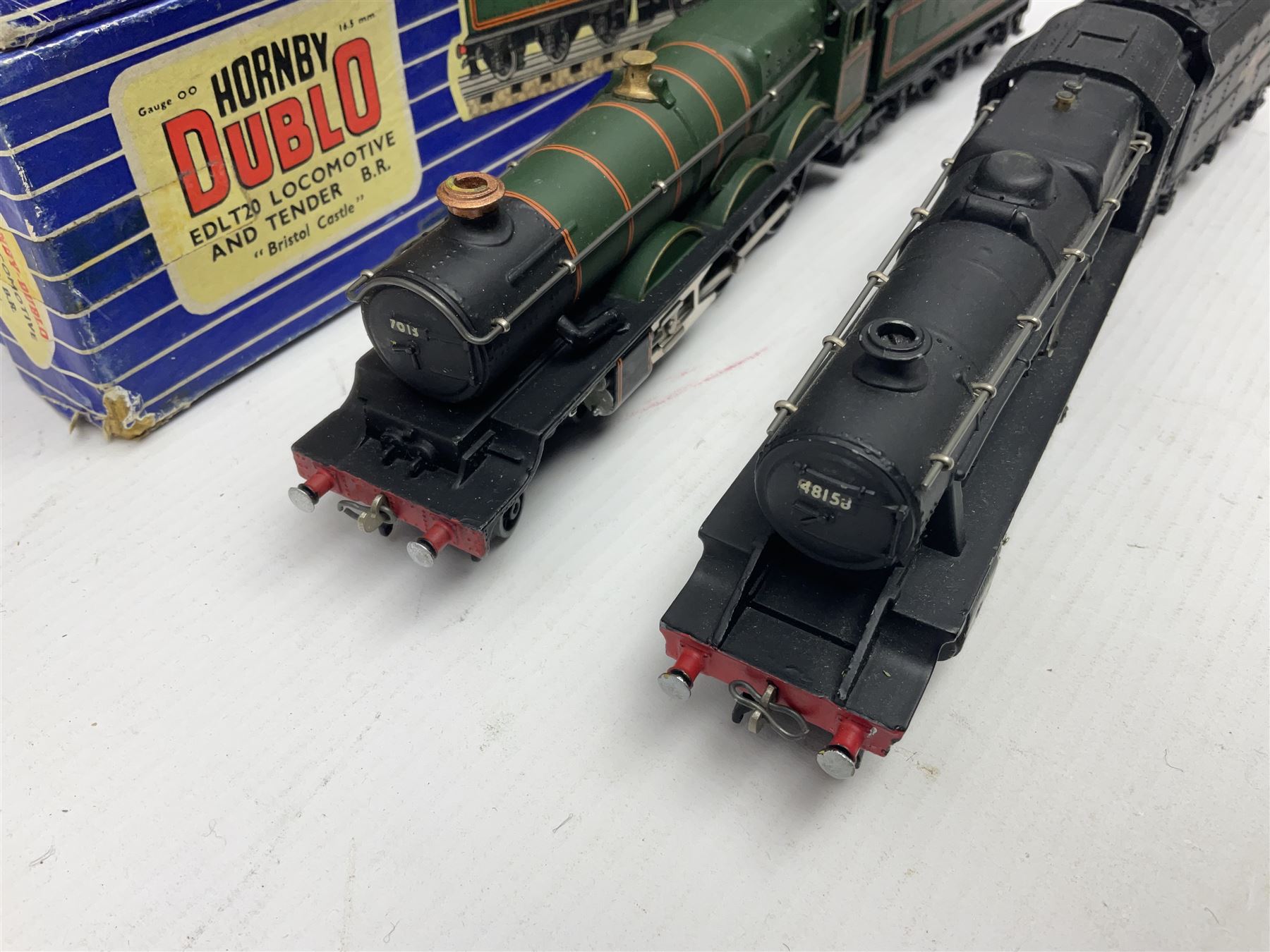 Hornby Dublo - 3-rail - Class 8F 2-8-0 freight locomotive No.48158 in unlined BR black; and Castle Class 4-6-0 locomotive 'Bristol Castle' No.7013 in lined BR green; each in original blue striped box (2)