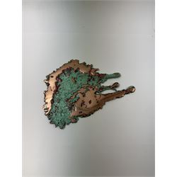 Free form copper splash, with green patina and polished copper accents, L18cm, W14cm