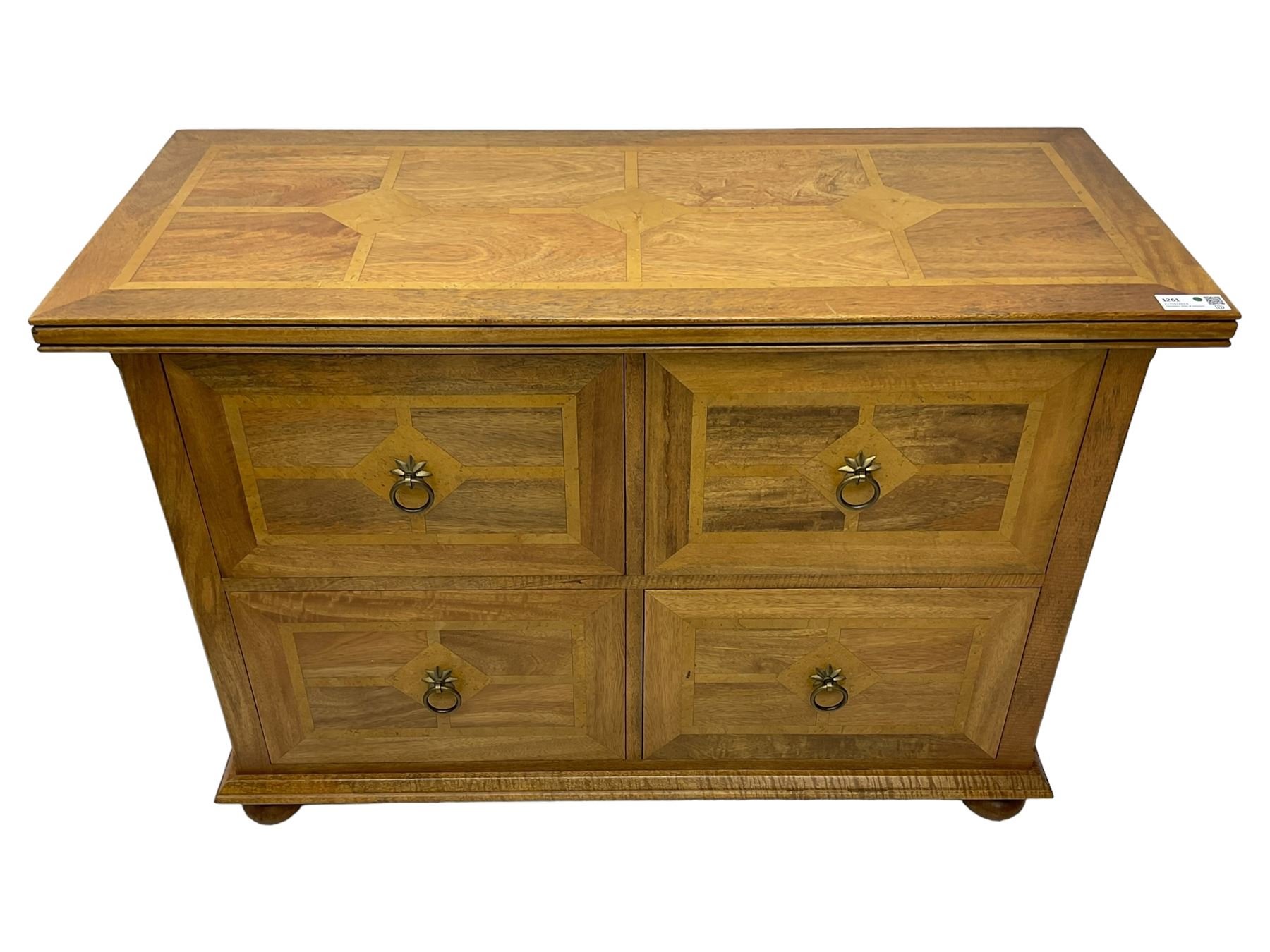 Barker & Stonehouse - flagstone chest fitted with four drawers 