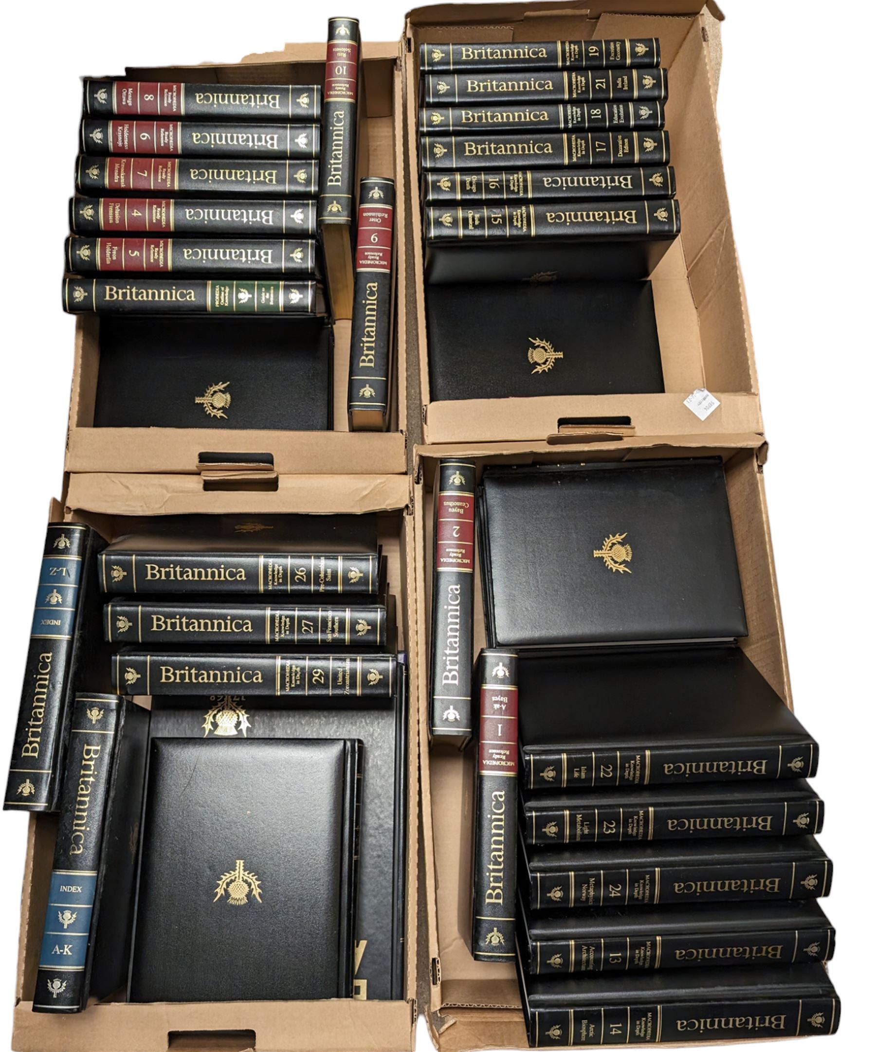 Complete Encylopaedia Britannica 15th edition, in 32 volumes, together with Britannica Atlas, etc