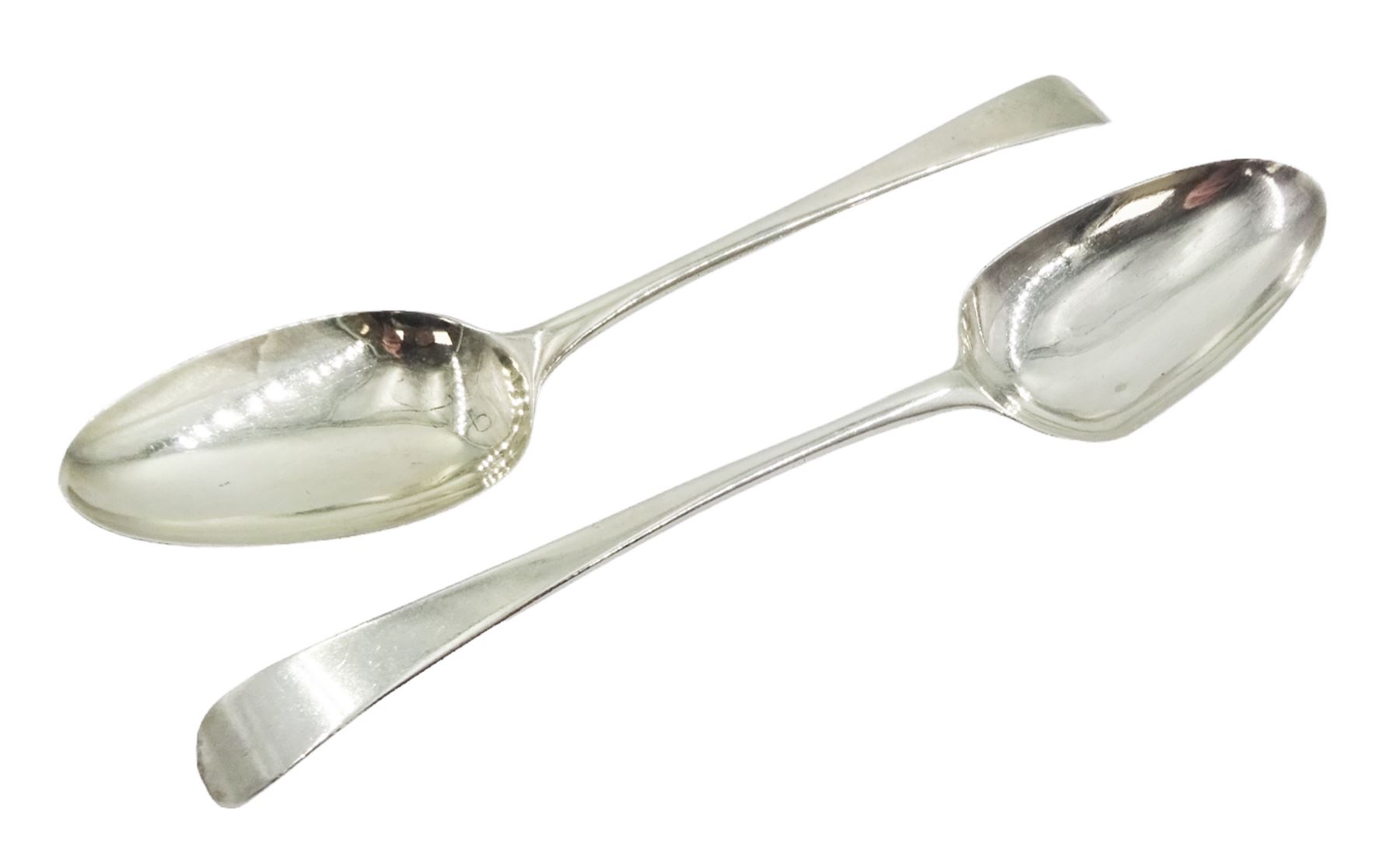 Pair of George III silver Hanoverian pattern spoons, maker's mark T.E, probably Thomas Evans, other elements of hallmarks indistinct