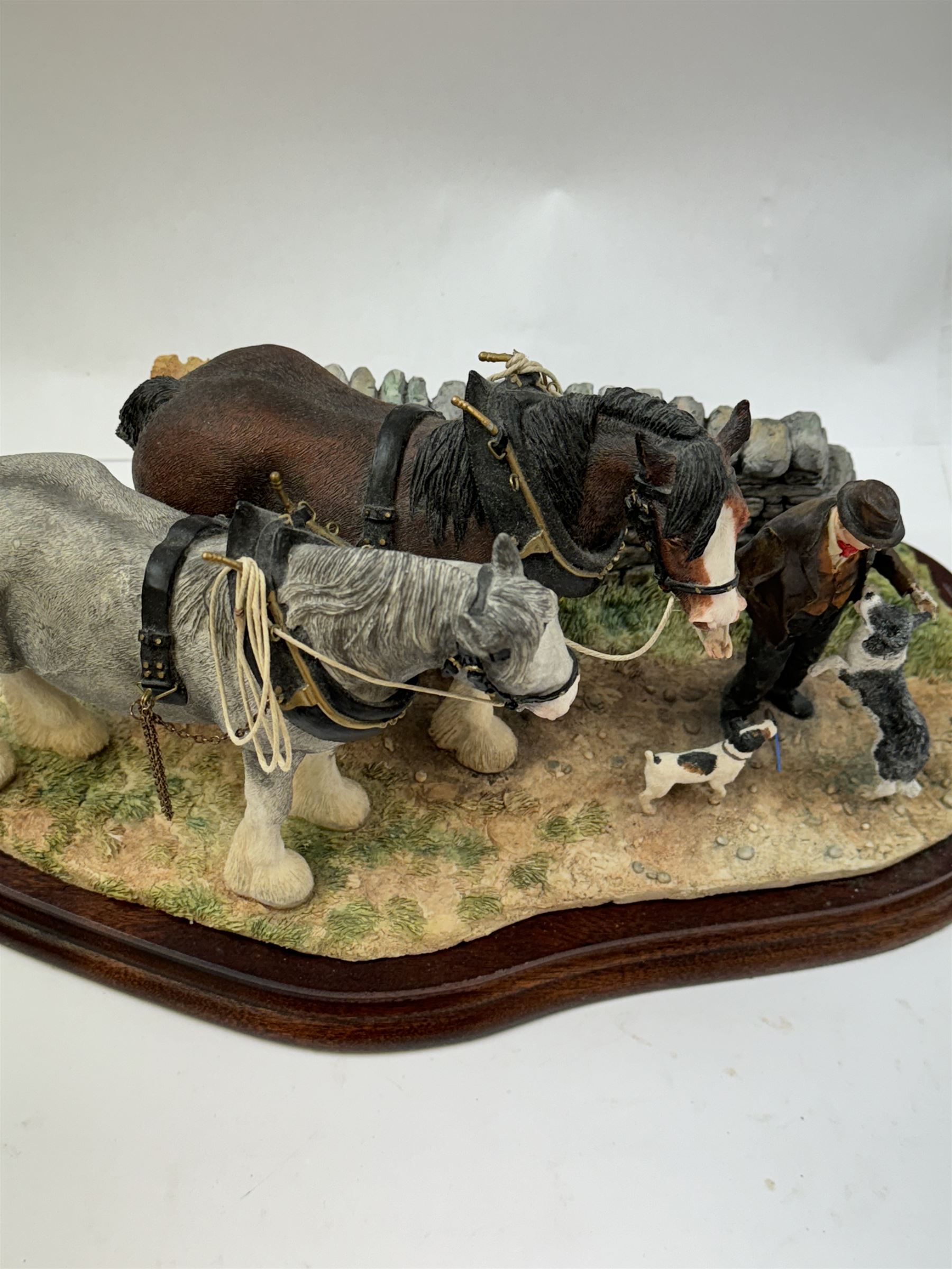 Border Fine Arts Homeward Bound, model No. B1029 by Anne Wall, on wood base, H17cm