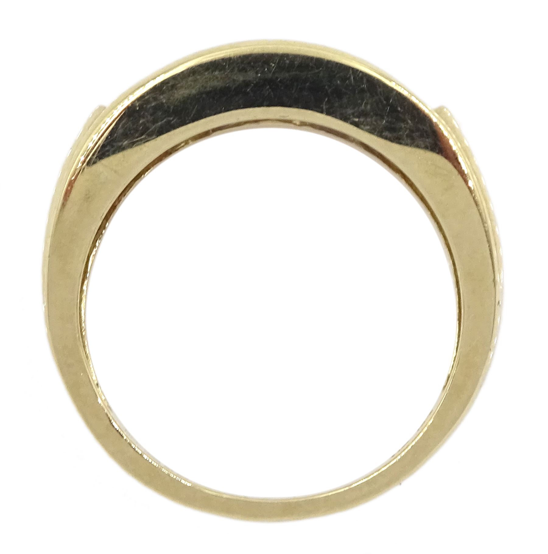 9ct gold five stone iolite ring, hallmarked