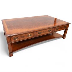 Siesta - Georgian design figured walnut coffee table, rectangular top with moulded edge, fitted with three cock-beaded and crossbanded drawers to each side, on square moulded supports united by a concave under-tier