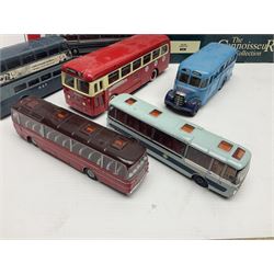 Corgi - twenty-three modern die-cast models of buses and coaches to include 35301, 35303, 35305 and 91916; mostly loose but nine boxed 