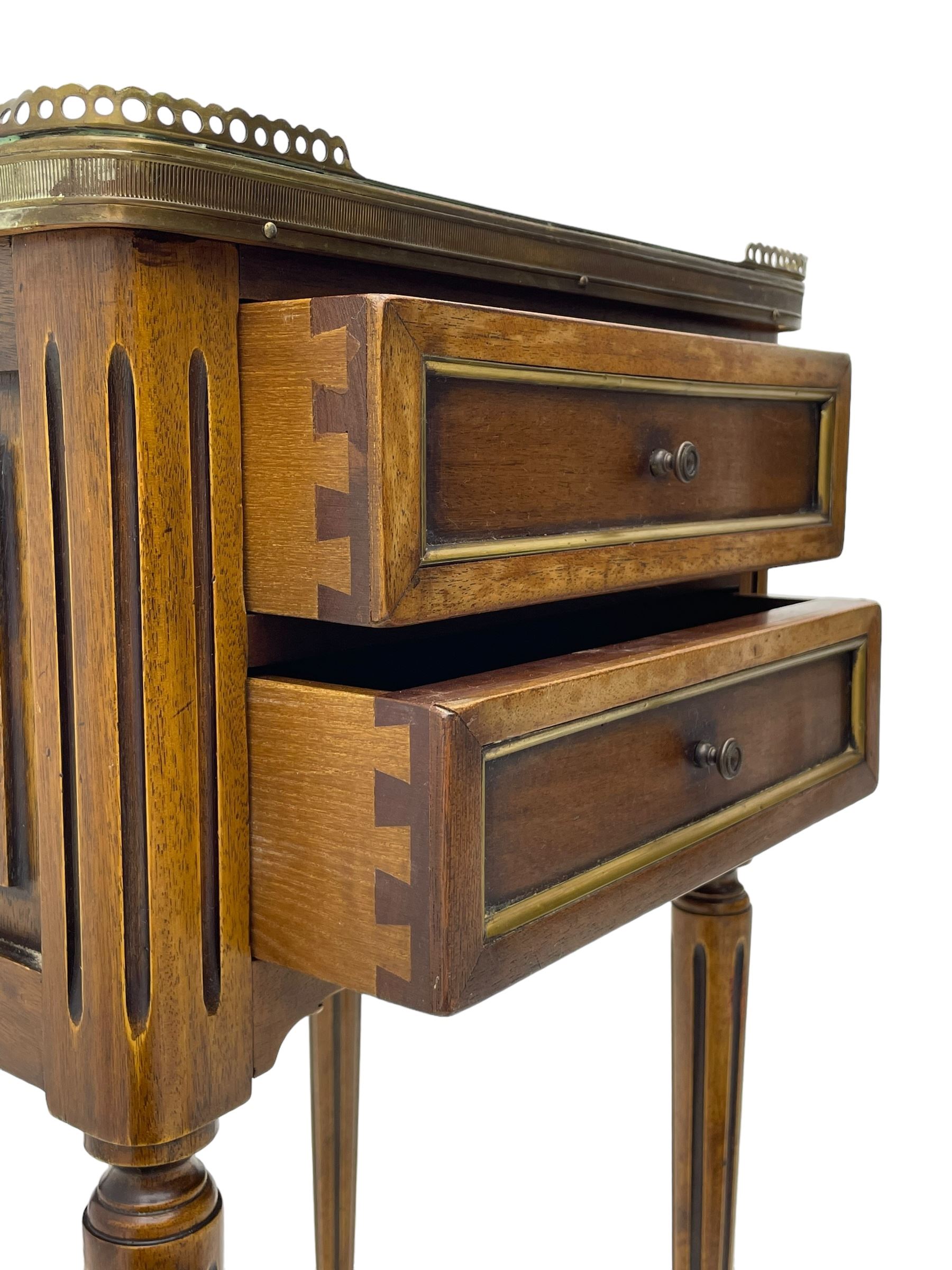 Pair of French design mahogany and marble bedside lamp tables, rectangular white marble top with raised brass gallery, fitted with two drawers, sunken facias with applied brass edging, panelled sides, on turned and fluted tapering supports 