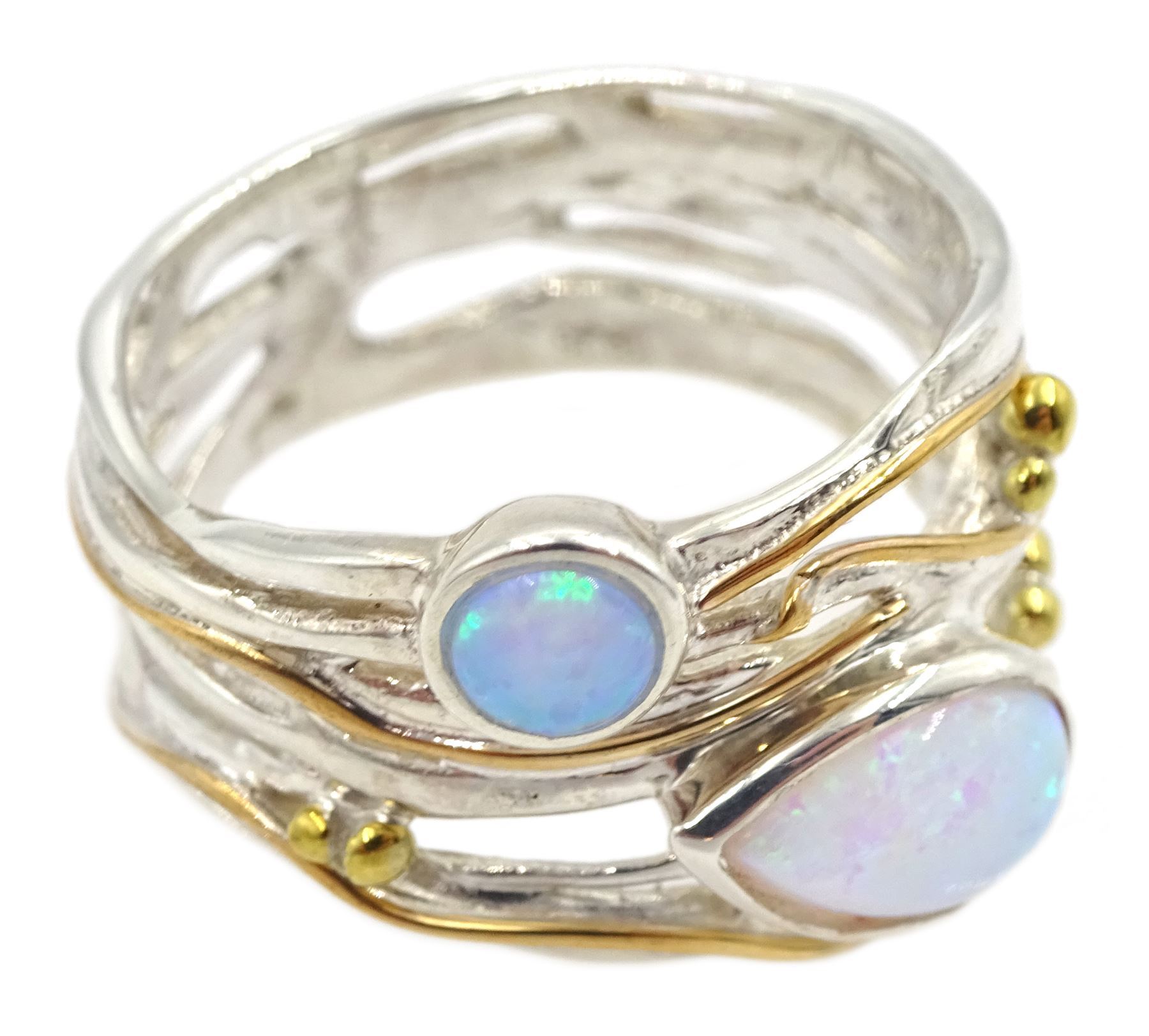 Silver and 14ct gold wire opal ring, stamped 925