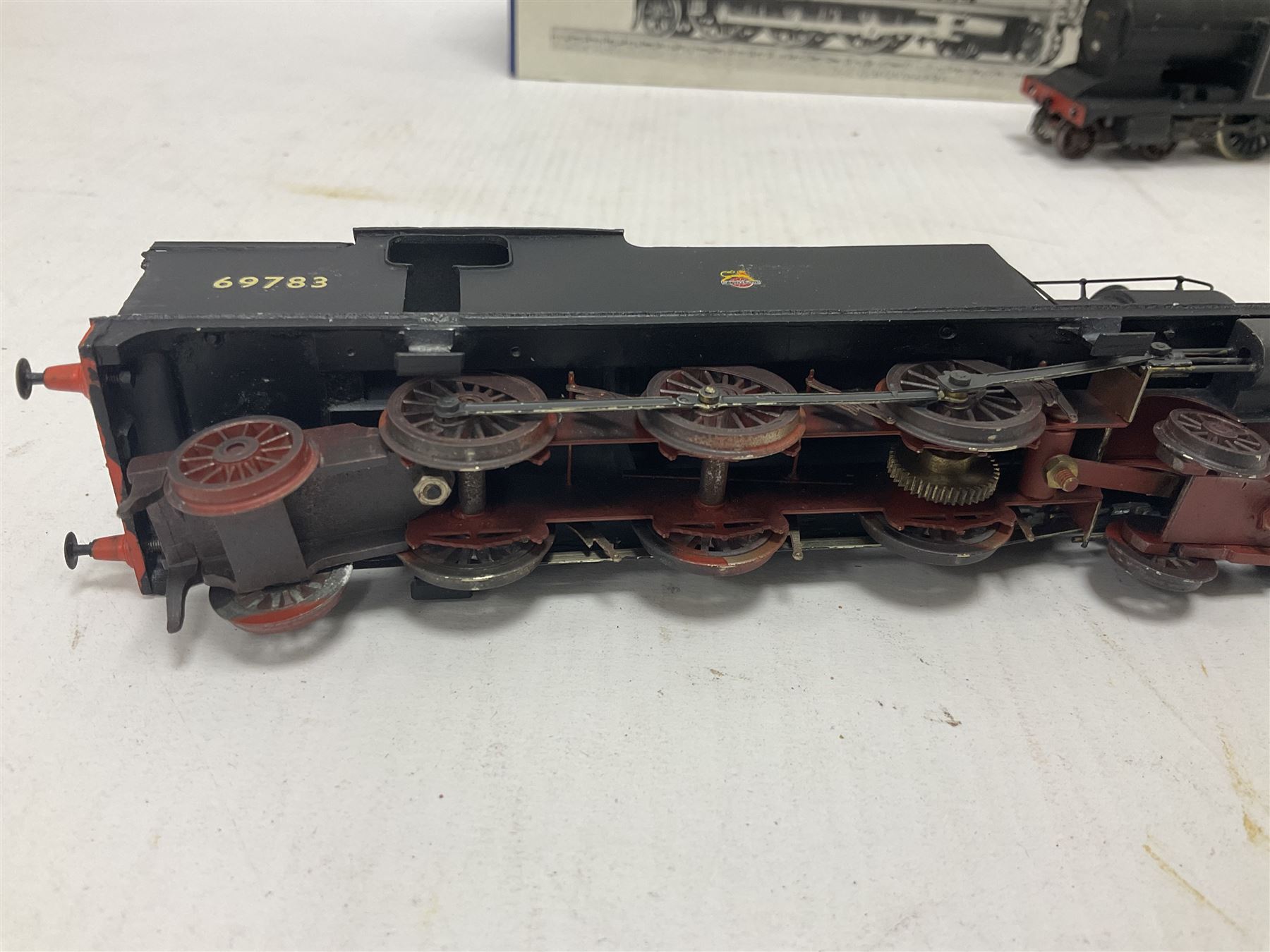 DJH Models ‘00’ gauge - two kit built steam locomotives comprising LNER/BR A8 Class 4-6-2 no.69894 in BR black; and LNER/BR A8 Class 4-6-2T no.69783 in BR black; with original boxes (2) 