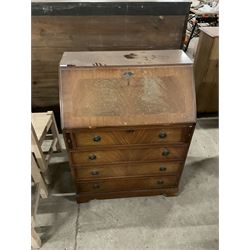 Georgian design mahogany bureau, fall-front enclosing fitted interior with leather inset writing surface, over four graduating drawers - THIS LOT IS TO BE COLLECTED BY APPOINTMENT FROM THE OLD BUFFER DEPOT, MELBOURNE PLACE, SOWERBY, THIRSK, YO7 1QY