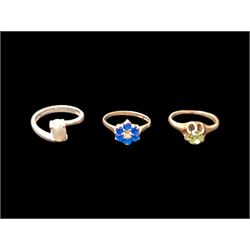 14ct gold single stone ring and two 9ct gold stone set rings, all stamped or hallmarked 