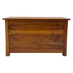 Hardwood blanket box, enclosed by hinged lid