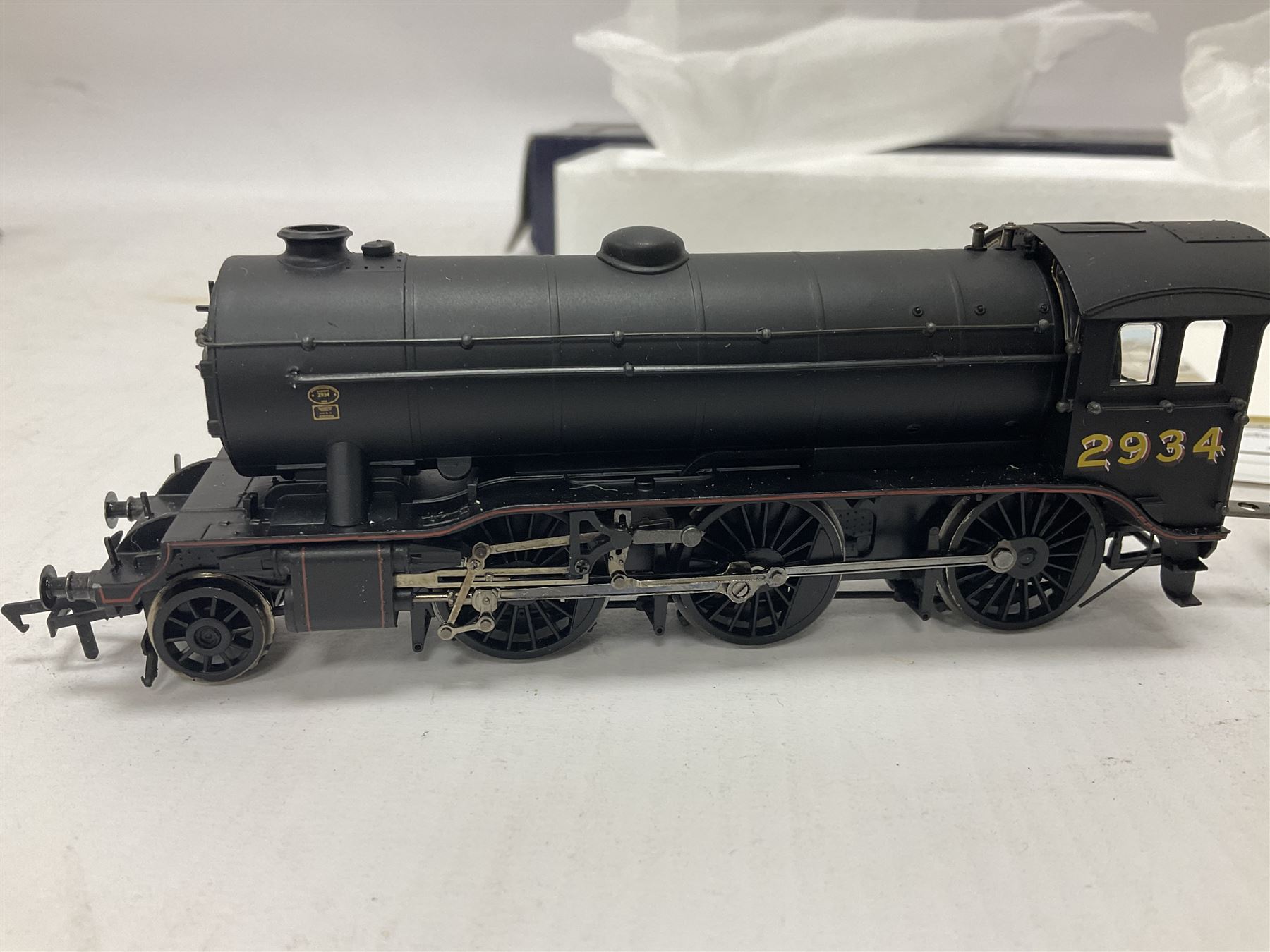 Bachmann ‘00’ gauge - two DCC ready locomotives comprising 32275 Class K3 2-6-0 locomotive no.2934 in LNER black; 32278 Class K3 2-6-0 locomotive no.61823 in BR black; both in original boxes (2) 