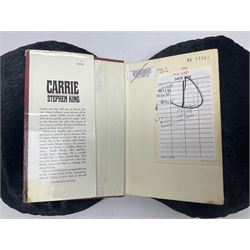 Stephen King; Carrie, Doubleday & Company, New York 1974 and Carrie, New English Library, Kent 1974 