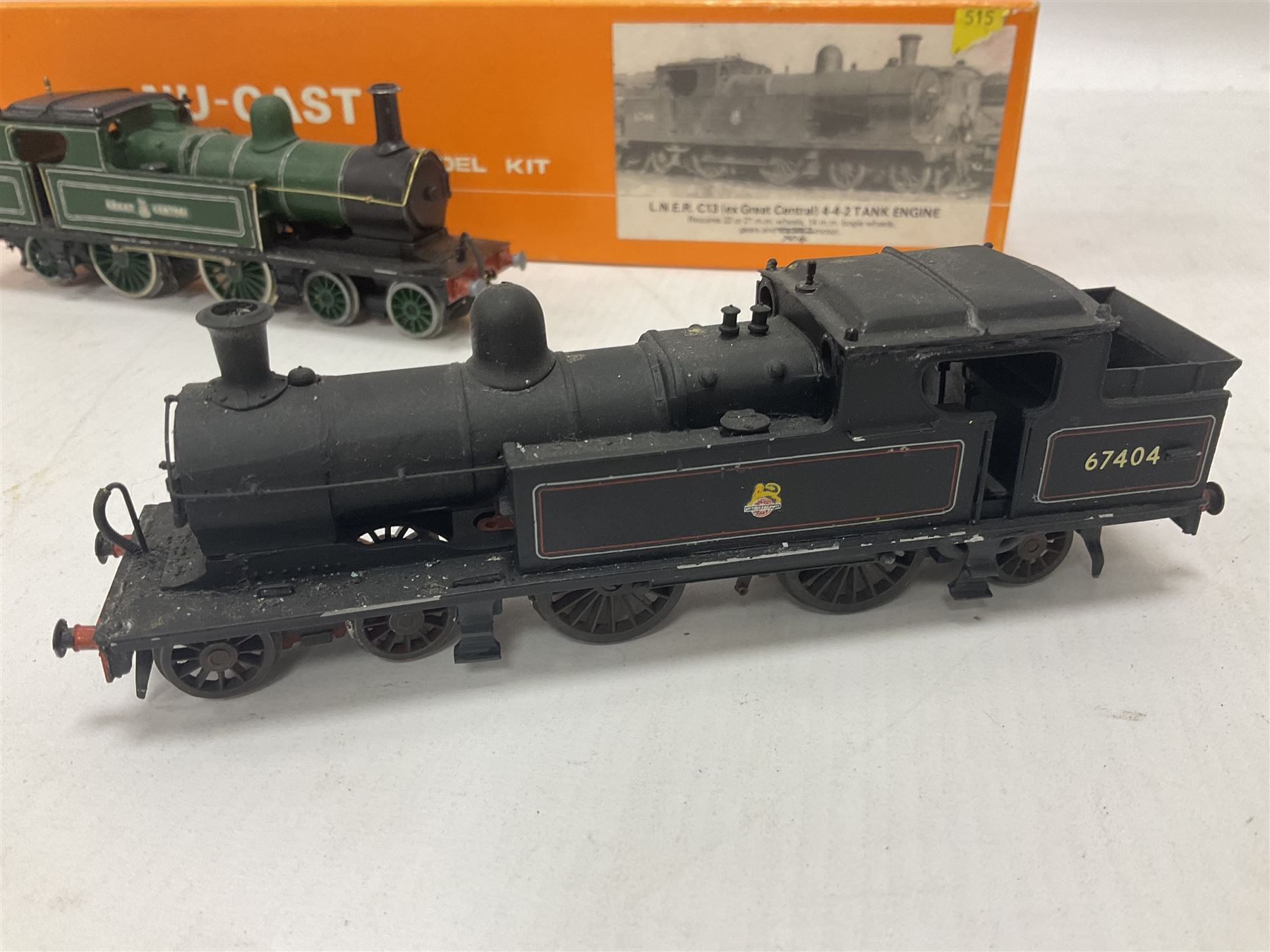 ‘00’ gauge - two kit built steam locomotives comprising NC 118 Nu-Cast LNER C13 (ex Great Central) 4-4-2 Tank locomotive no.67404 in BR black with original box; together with similar Great Central 4-4-2 Tank locomotive in green (2) 