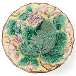 Set of six Wedgwood Majolica dessert plates, moulded and glazed with fruiting vine, strawberries and floral sprays, impressed marks beneath, D23cm (6)