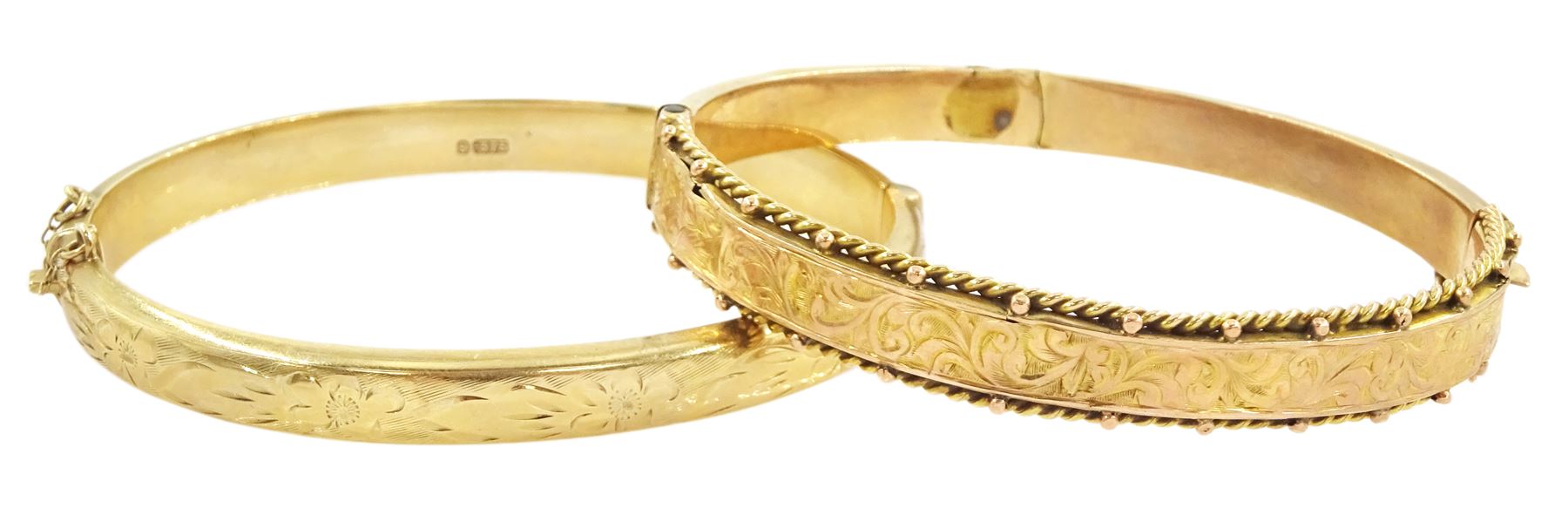 Gold hinged bangle, with engraved floral decoration, Birmingham 1972 and one other gold bangle, both hallmarked 9ct