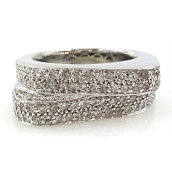  18ct white gold two row diamond cocktail ring stamped 750  