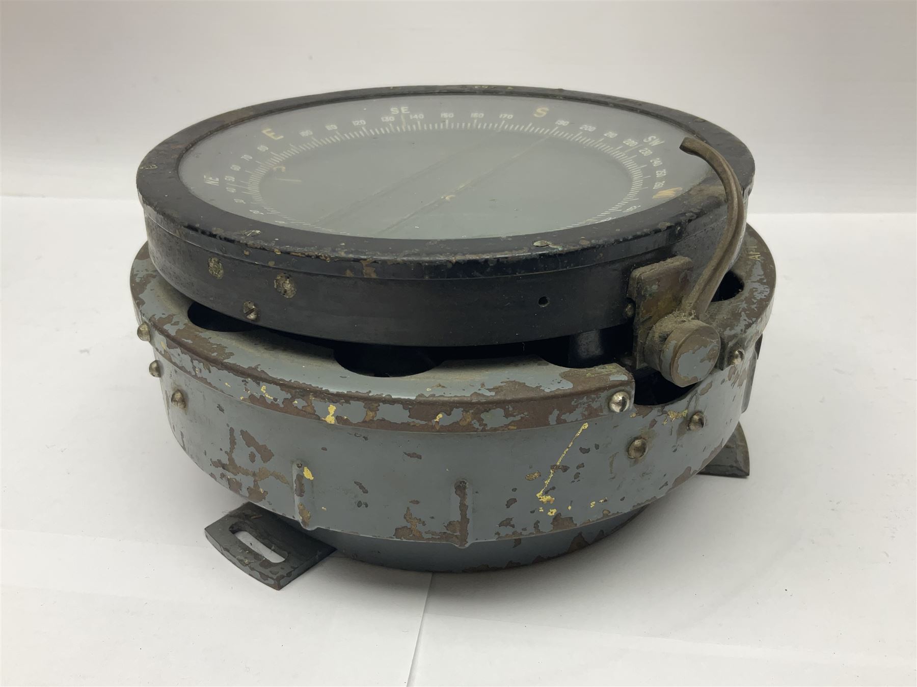 Air Ministry type P8 Compass, primarily fitted to the Hawker Hunter and the Supermarine Spitfire, marked AFT AM ref no 6A/745, D17cm