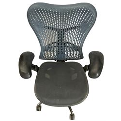 Herman Miller ergonomic swivel office desk chair