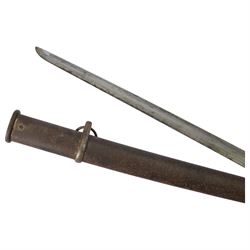 Japanese cavalry sword, curved single edge blade, with steel guard and chequered wood grip handle, in steel scabbard, L94cm