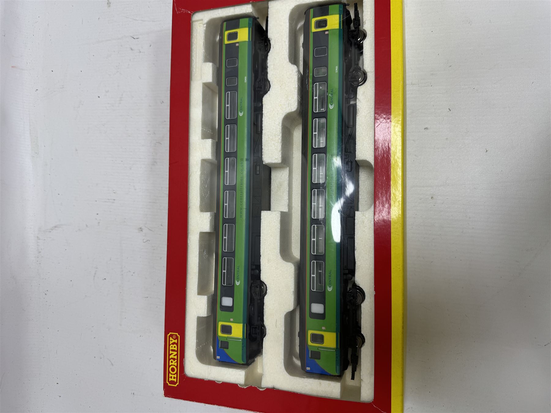 Hornby '00' gauge R2511 Central Trains Class 156 2-Car DMU, boxed