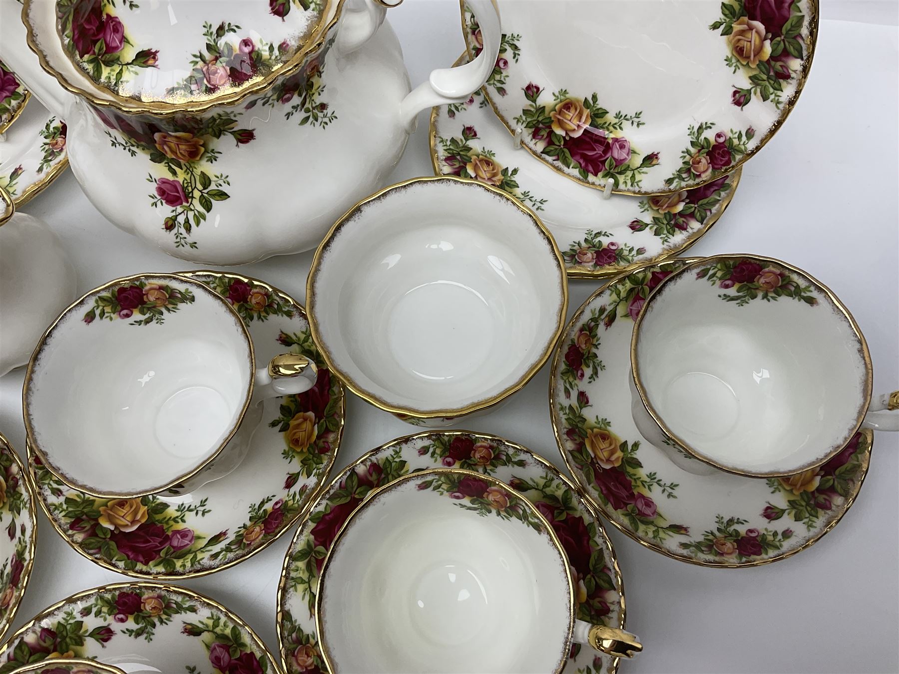 Royal Albert Old Country Roses pattern tea set for six, comprising teapot, milk jug, open sucrier, dessert plates, cups and saucers (21)