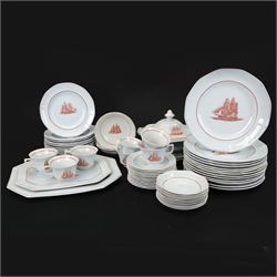 Wedgwood Flying Cloud Georgetown collection tea and dinner wares, including tureen, seven ...