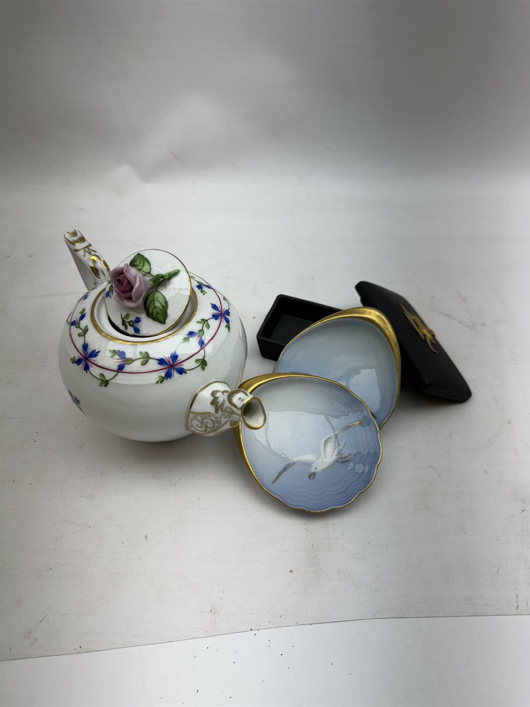 Herend Hungarian teapot and cover, decorated with floral sprigs and a rose finial, together with Wedgwood black basalt Egyptian collection trinket box and two B & G dishes 