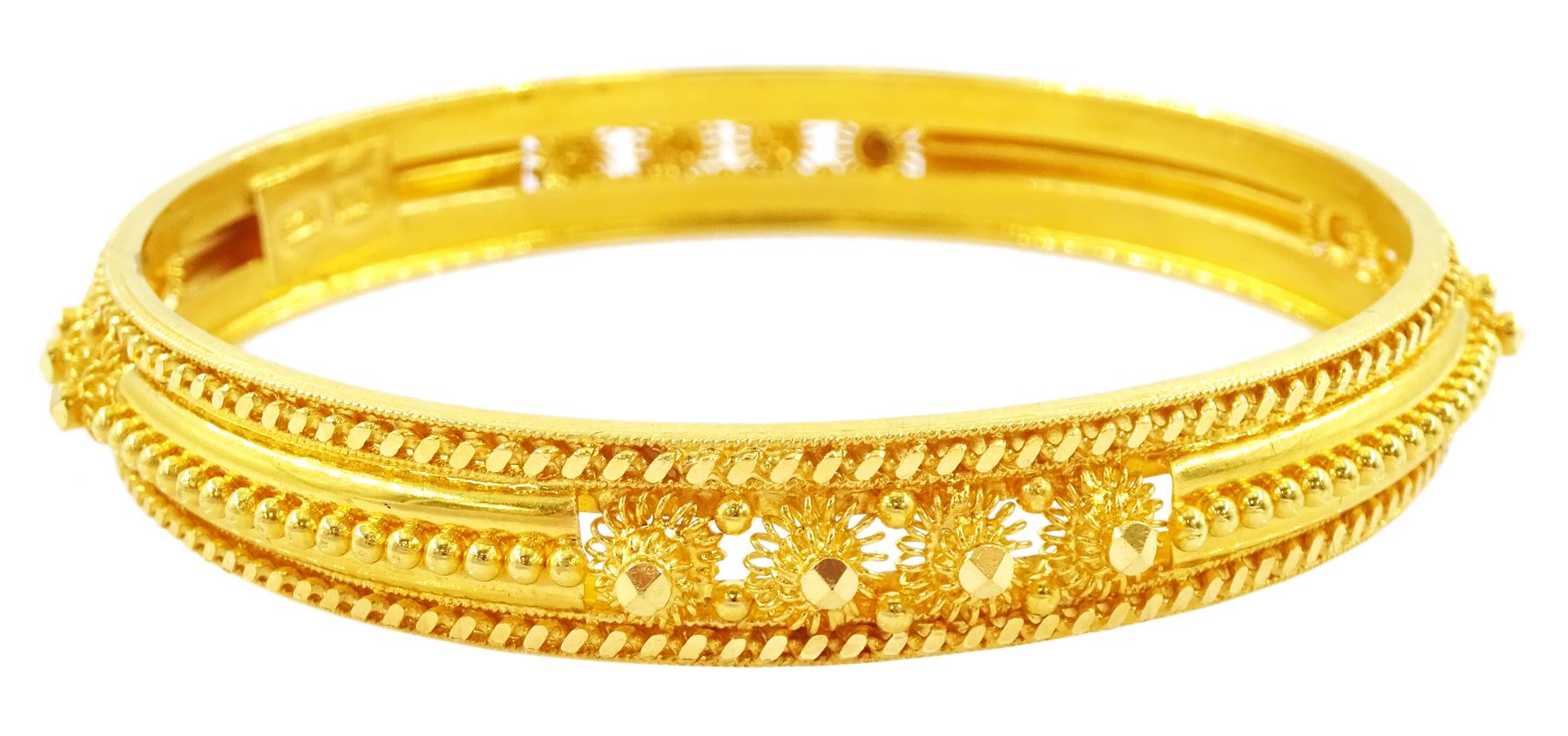 Middle Eastern gold bangle, with bead decoration