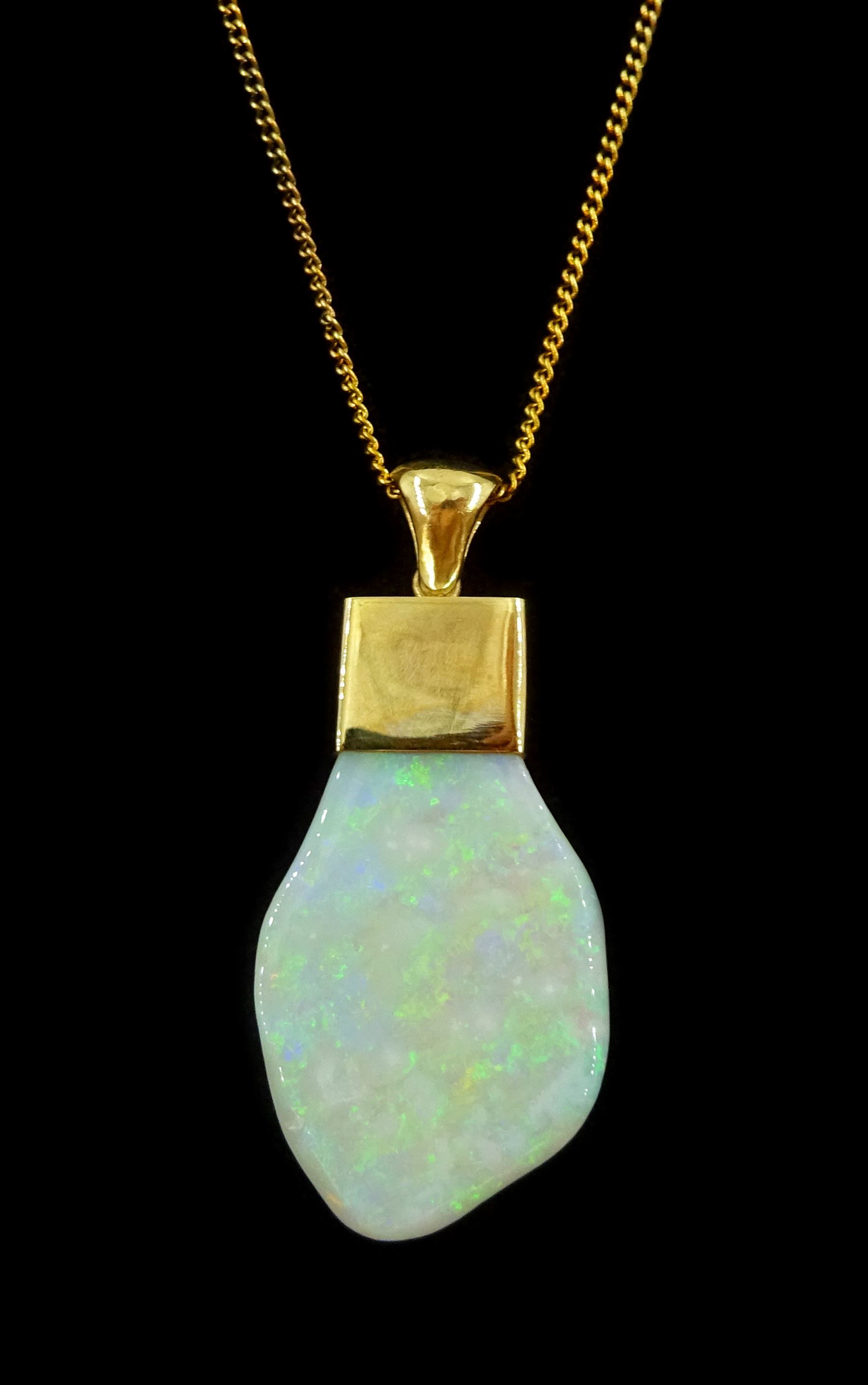 9ct gold opal pendant necklace