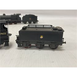 ‘00’ gauge - three kit built steam locomotive and tenders comprising LNER Class P1 2-8-2 no.2394 finished in black; Class 7F 0-8-0 no.49625 in BR black; Class O4 2-8-0 no.63800 in BR black (3) 