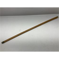 Malacca walking cane mounted with gold cap, marked solid gold, H89cm