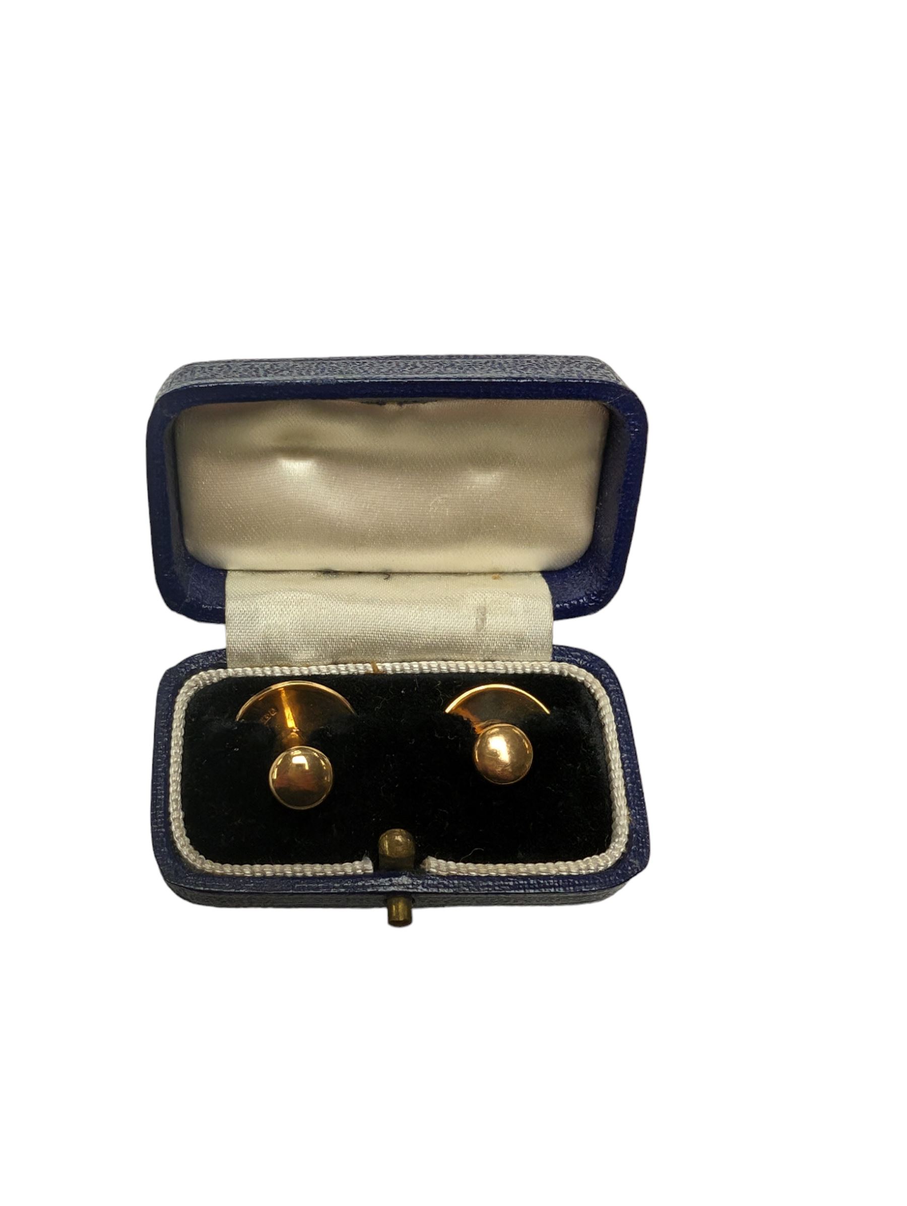 Pair of 9ct gold shirt studs, hallmarked, boxed 