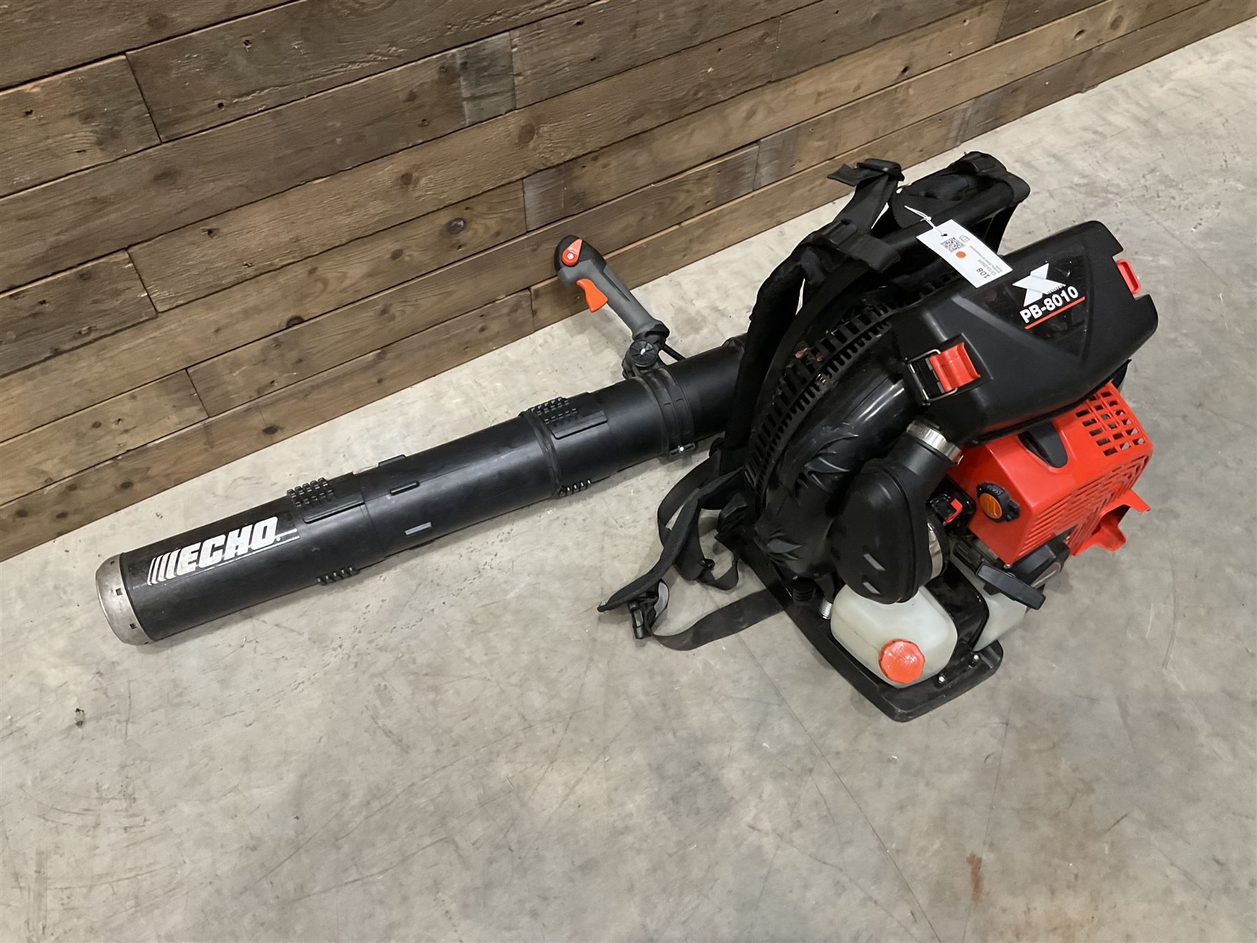 Echo PB-8010 petrol leaf blower