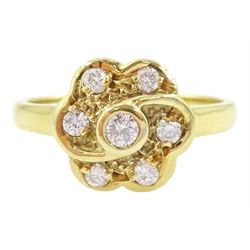 18ct gold round brilliant cut diamond flower head cluster ring, stamped, total diamond weight 0.25 carat