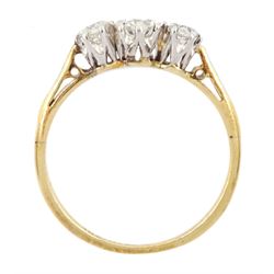 Early - mid 20th century three stone old cut and transitional cut diamond ring, stamped 18ct Plat, total diamond weight approx 0.45 carat