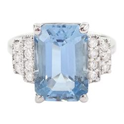 18ct white gold emerald cut aquamarine ring, with stepped design round brilliant cut diamond shoulders, stamped 750, aquamarine approx 4.90 carat, total diamond weight approx 0.30 carat