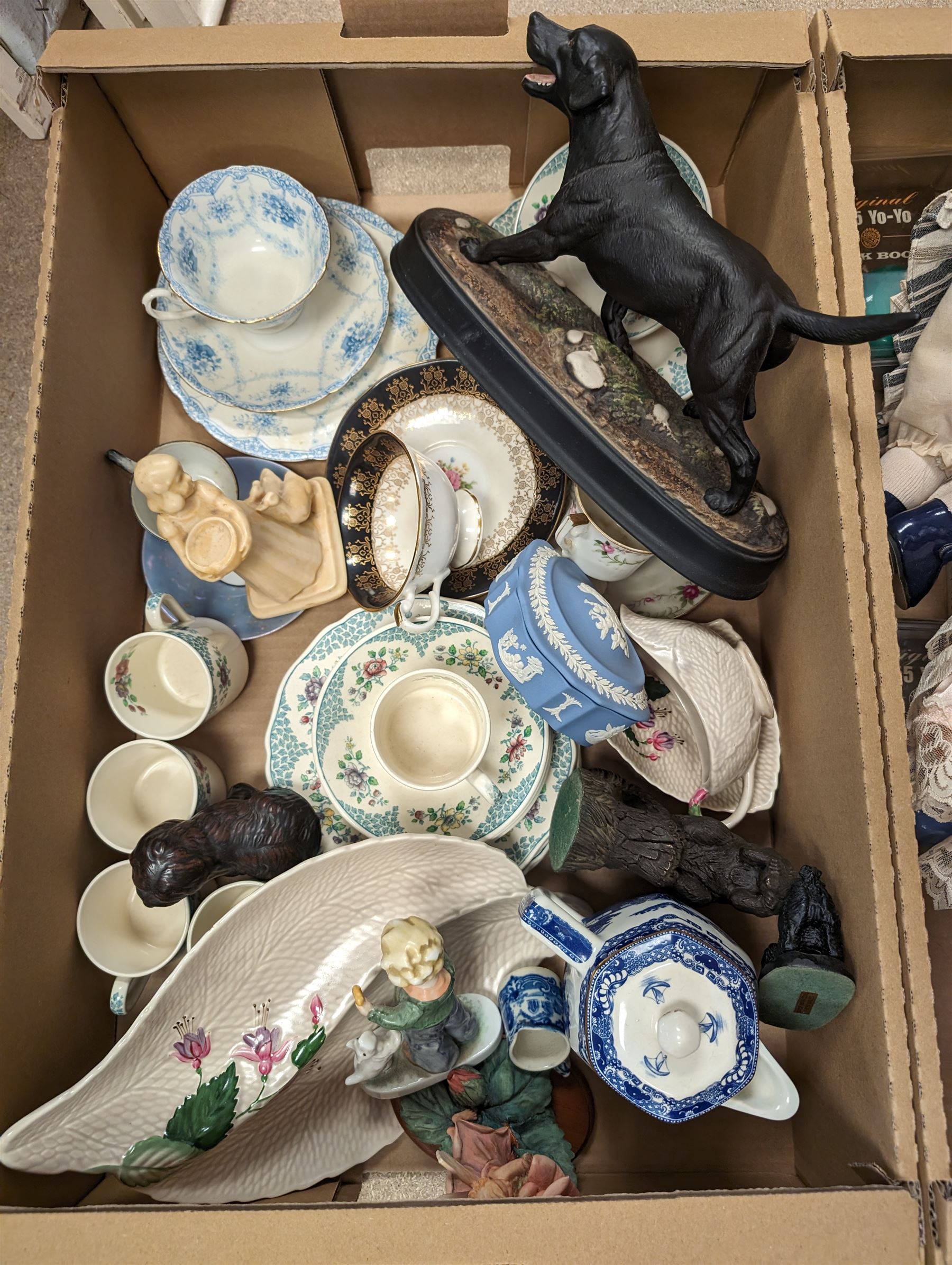 Royal Doulton matte labrador, Wedgewood Jasperware trinket box, two Leonardo dolls and a collection of other ceramics, in two boxes