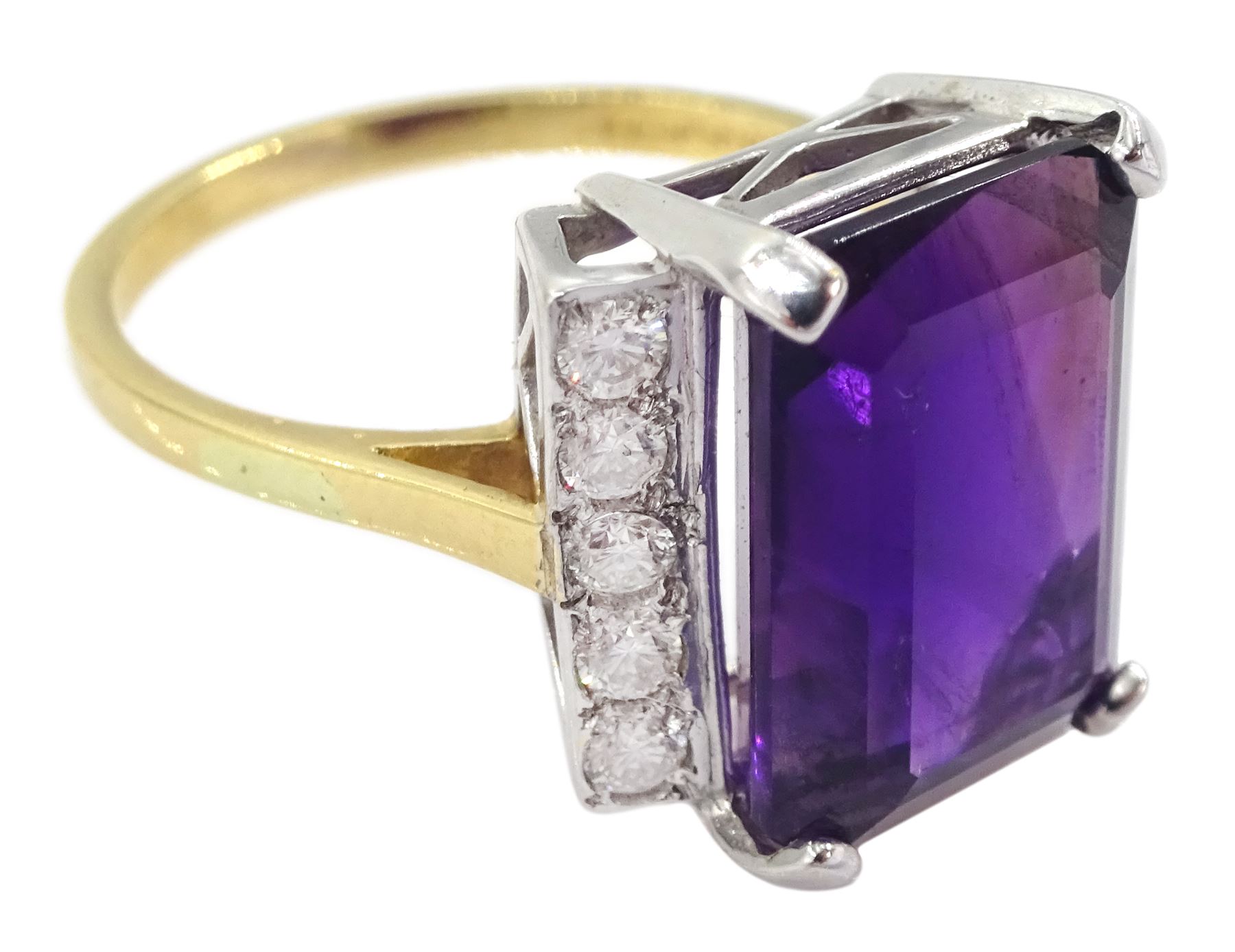 18ct gold amethyst and diamond ring, emerald cut amethyst, with five round brilliant cut diamonds set either side, hallmarked, amethyst approx 7.20 carat