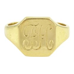 18ct gold signet ring, with engraved initials FH, Birmingham 1997