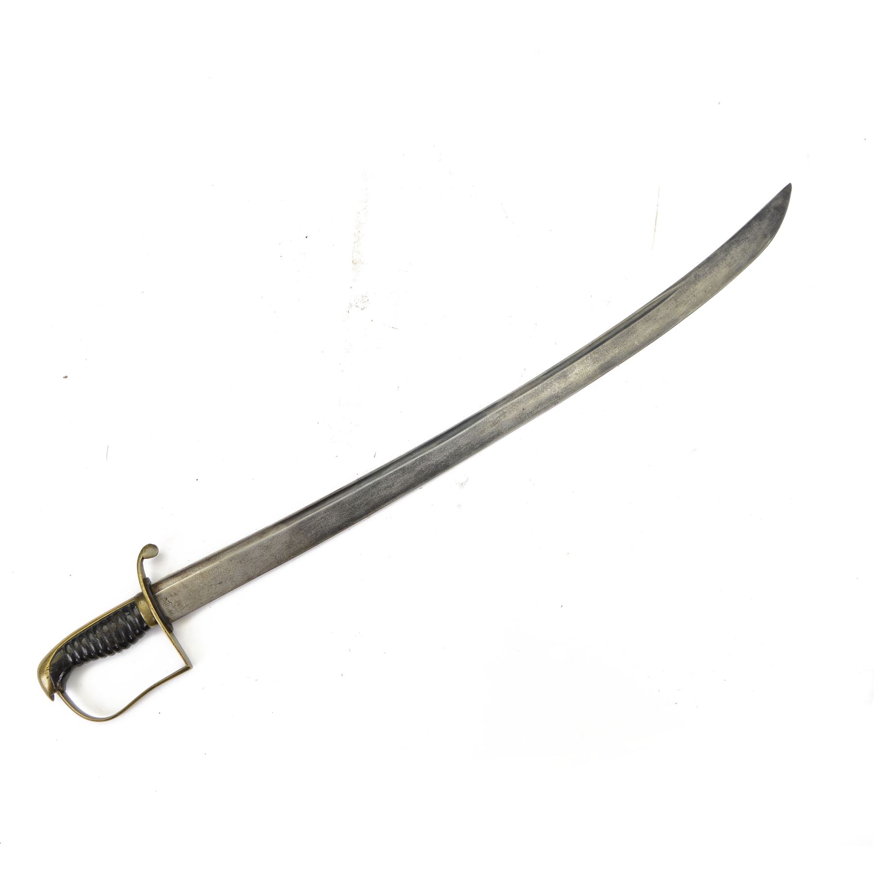 Infantry sword, curved single edge blade, smooth pommel and ribbed grip, overal L80cm