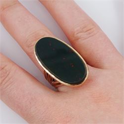 9ct rose gold large oval bloodstone ring, London 1975